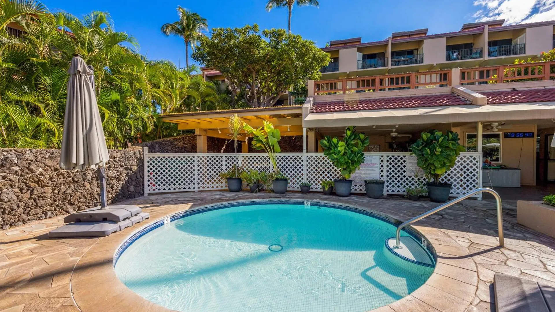 Spectacular Penthouse At Kamaole Sands Oceanview 와일레아마우이 아파트